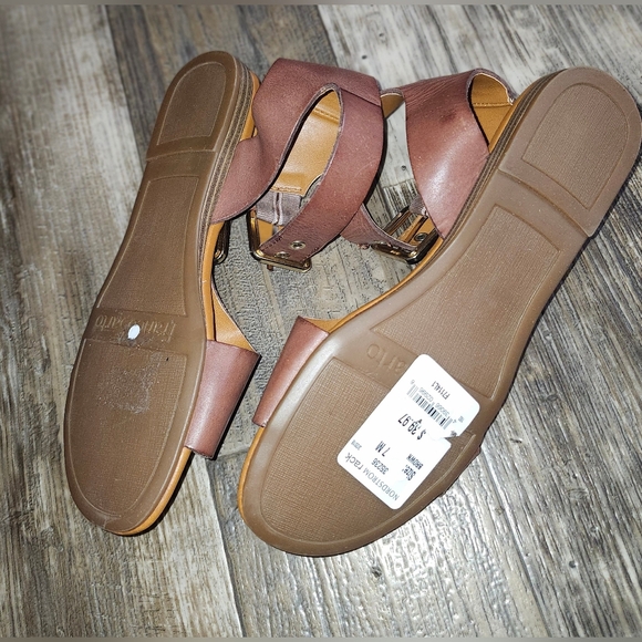 Franco Sarto Brown Gladiator Sandals with Gold Accents Size 7 NWT - Picture 4 of 5